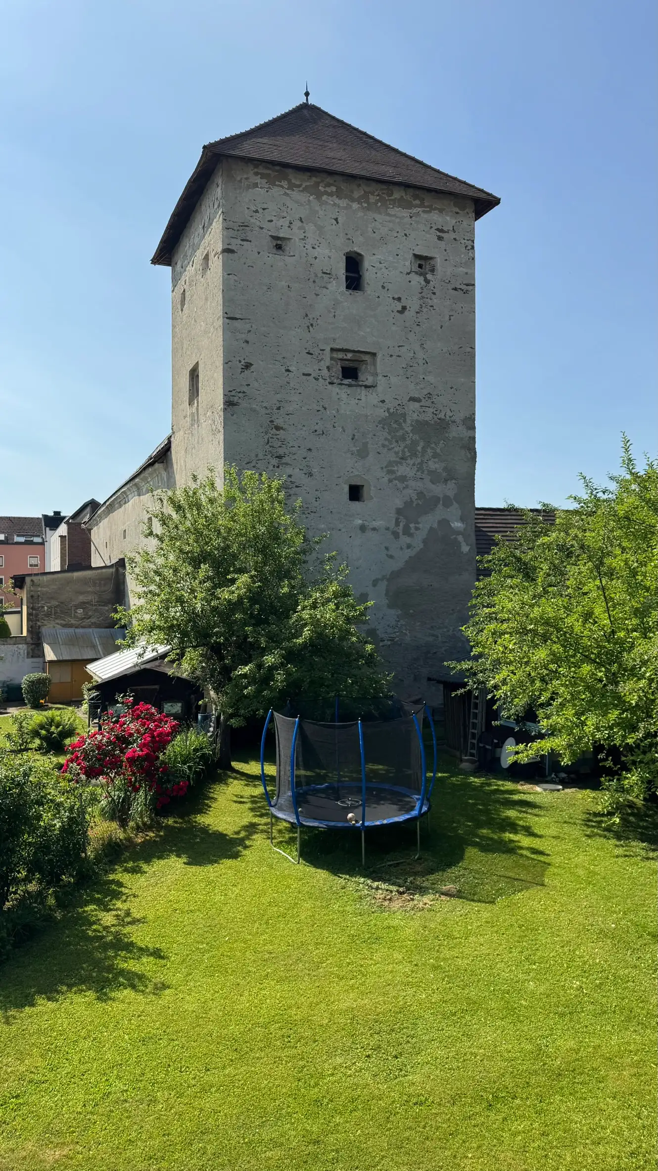 Garden next to the square tower and eastern wing