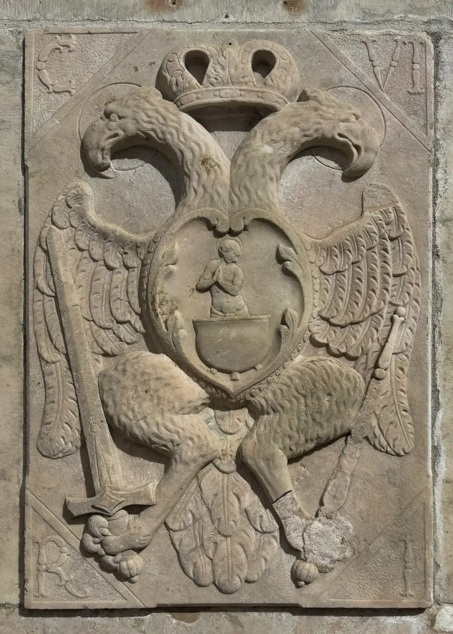 Relief of the imperial eagle with the town’s coat of arms