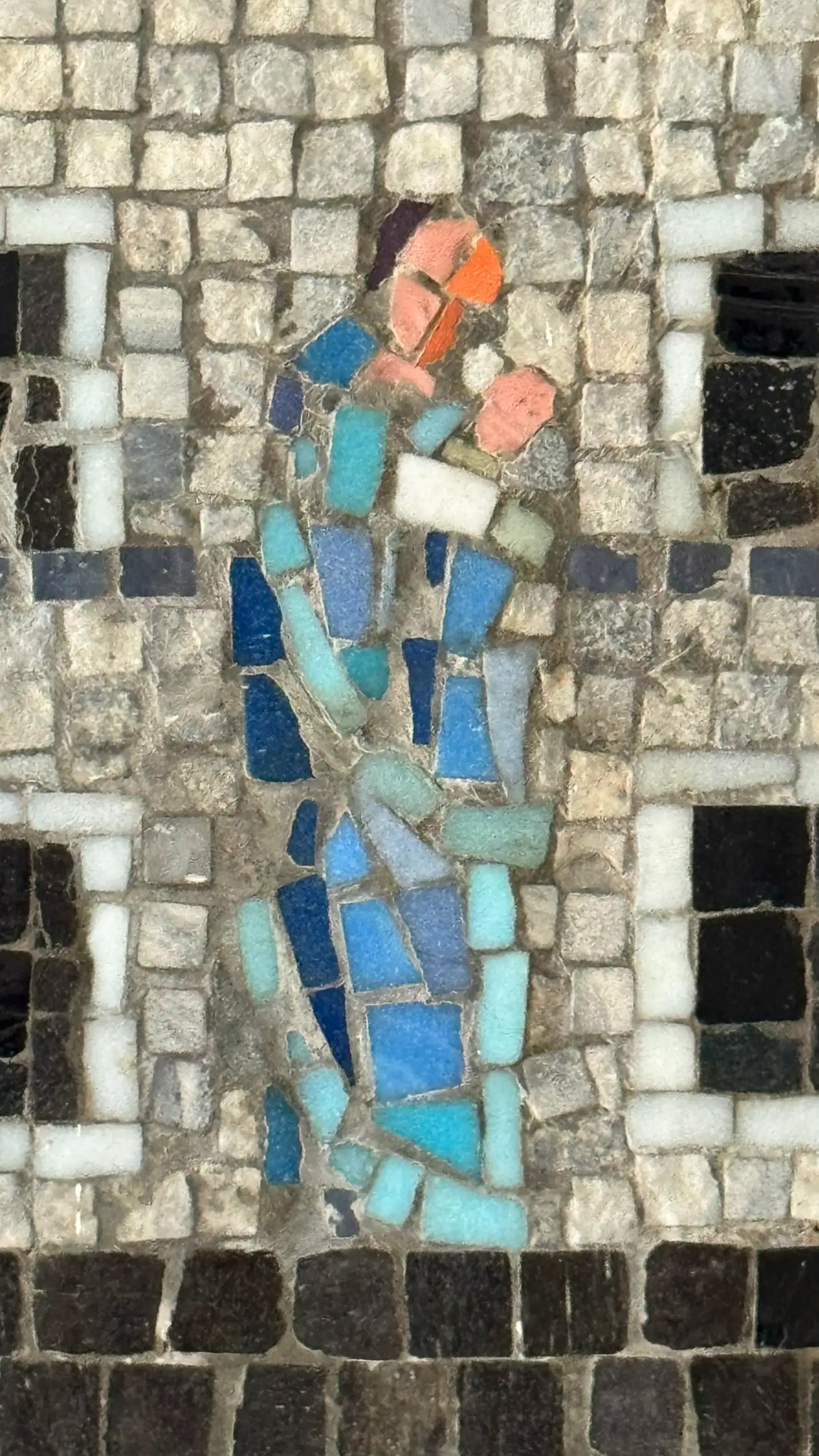 Tesserae colours: sky blue, navy blue, pearl white, cream, peach, ash grey, black