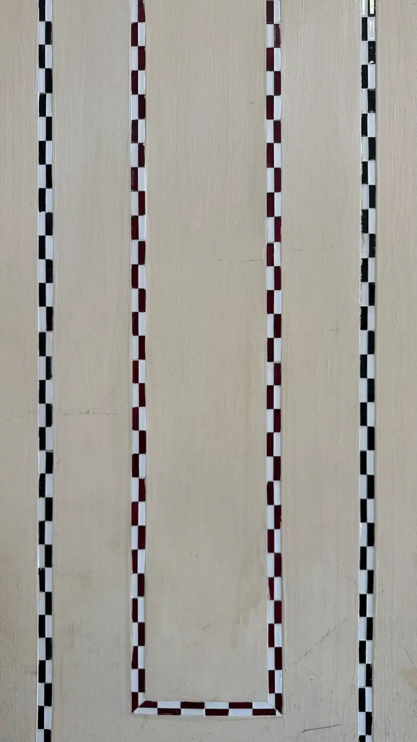 Vom Jugendstil beeinflusste Mosaikarbeiten