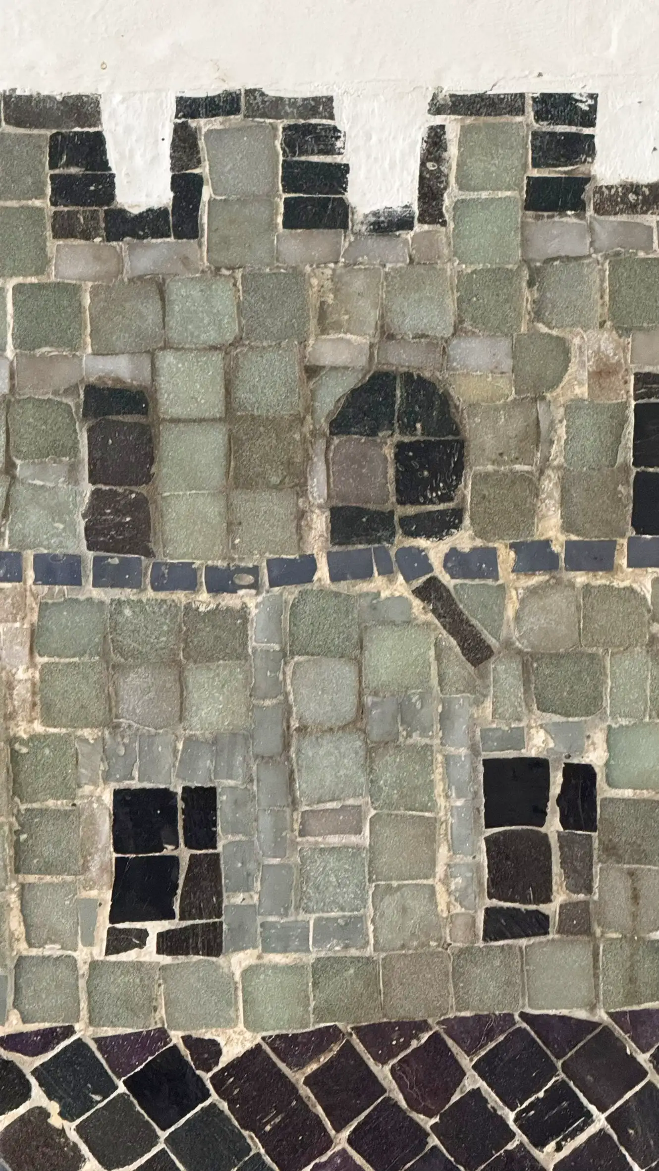 Tesserae colours: greyish olive, black