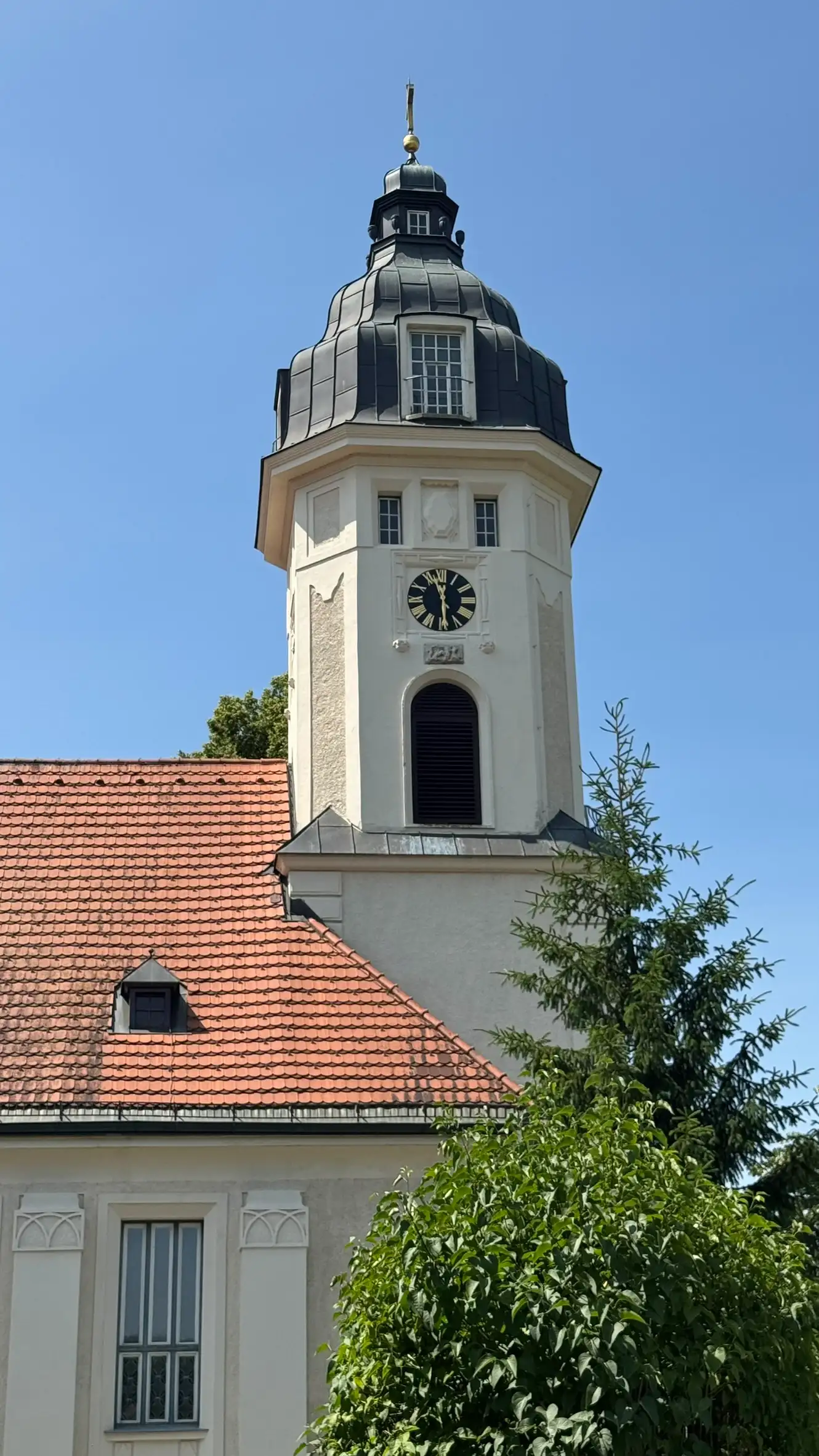 North-east facade; west tower built into the nave
