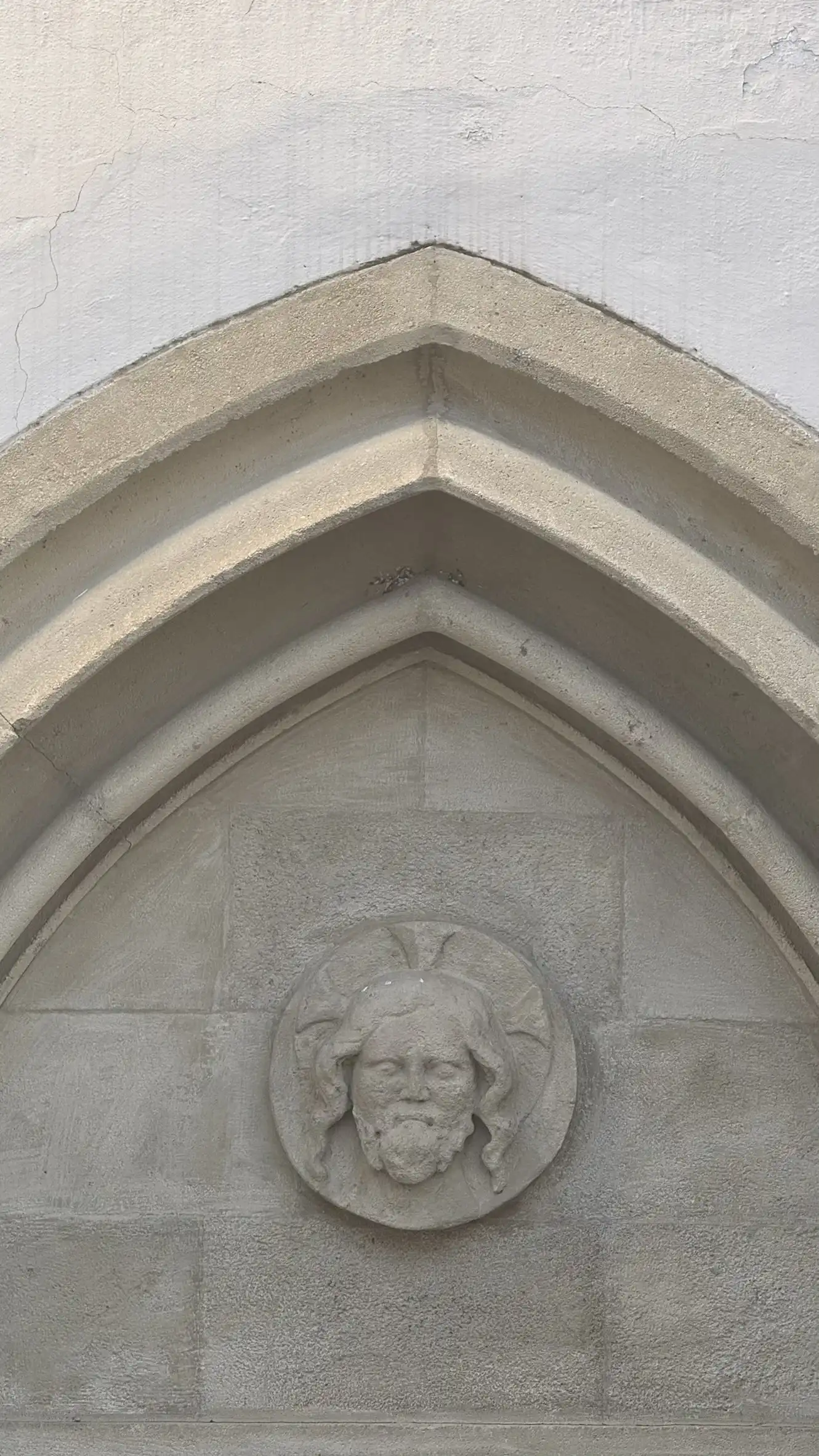 Christ’s head in the tympanum