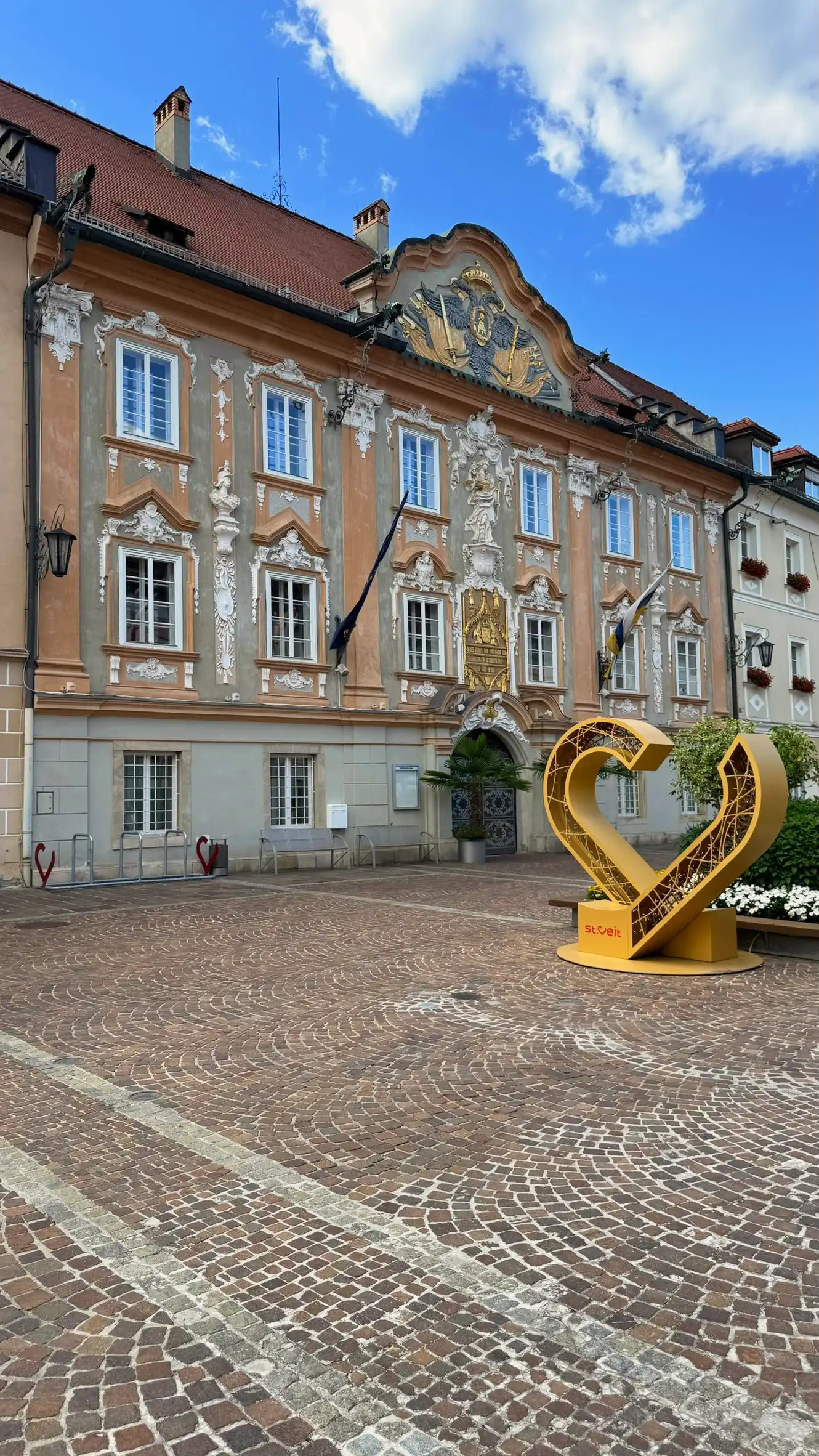 St Veit logo installation in front of the town hall