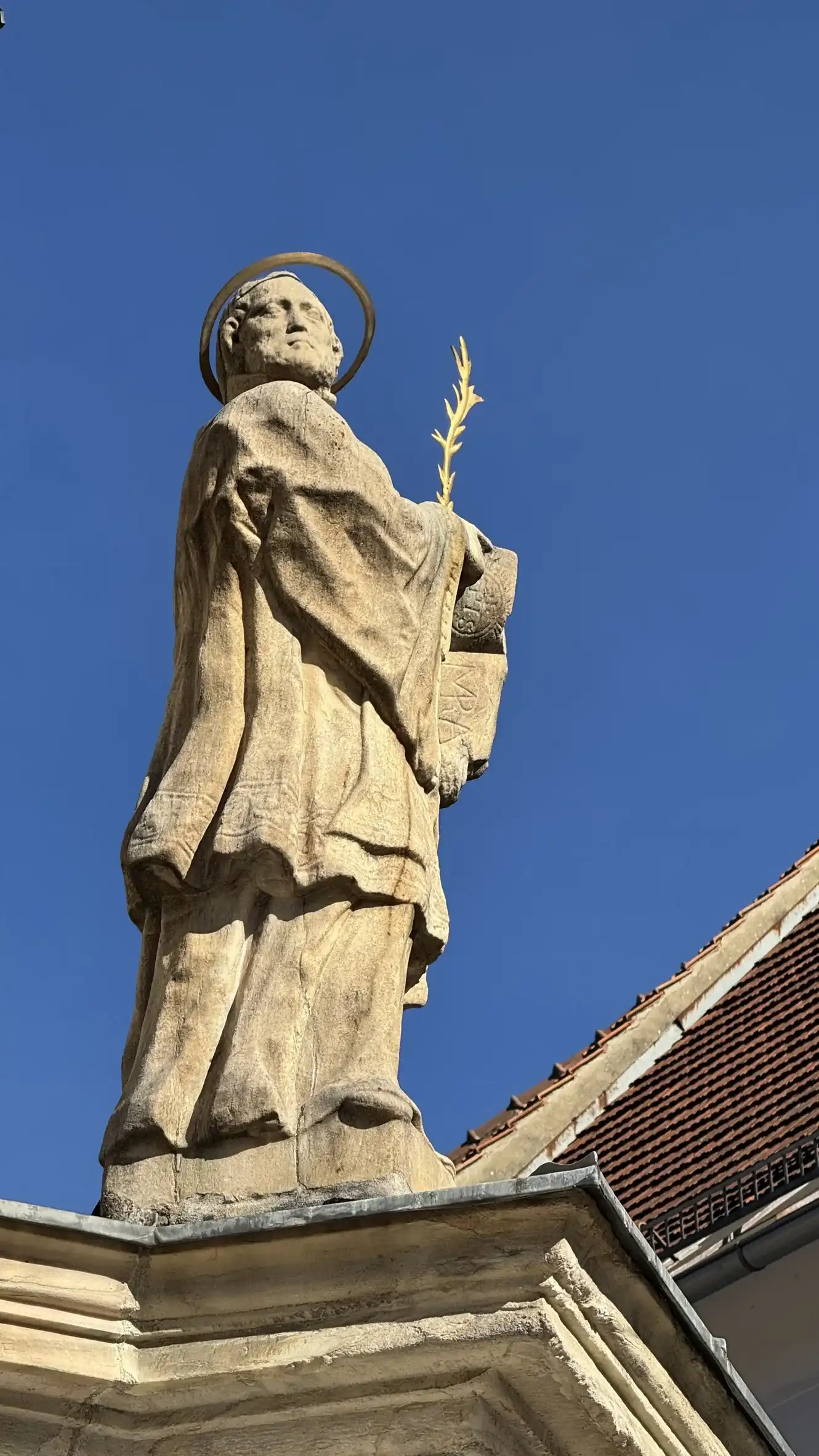 Statue: Heiliger Johannes Nepomuk