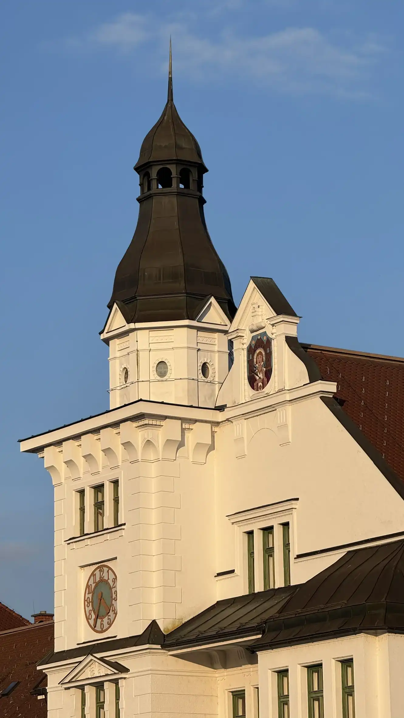 Das Gebäude gilt als eines der besten Beispiele des Heimatstils in der österreichischen Eisenbahnarchitektur.